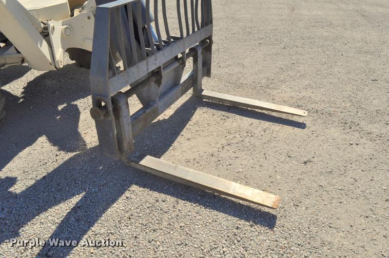 image for item G7481 Terex SS1048 telehandler