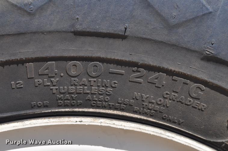 image for item G7481 Terex SS1048 telehandler