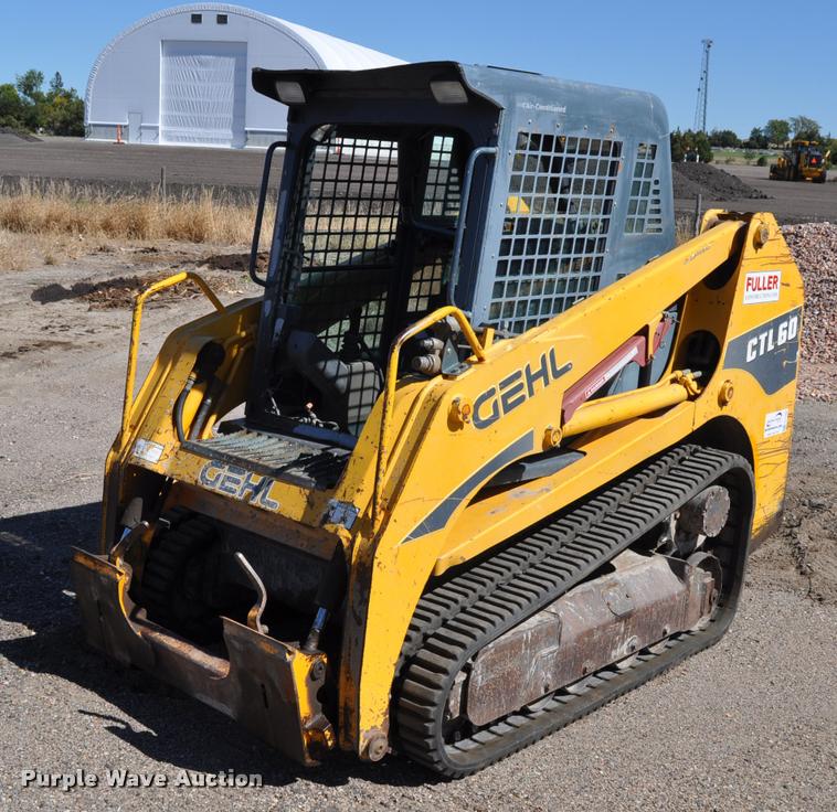 image for item G7488 2005 Gehl CTL60 skid steer