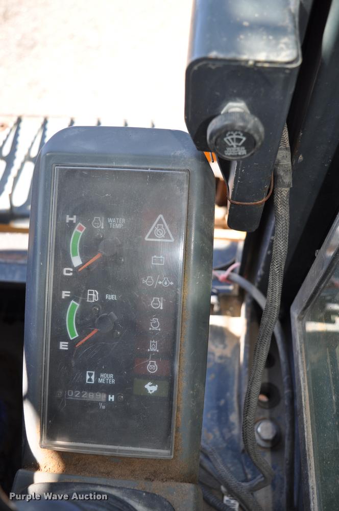 image for item G7488 2005 Gehl CTL60 skid steer