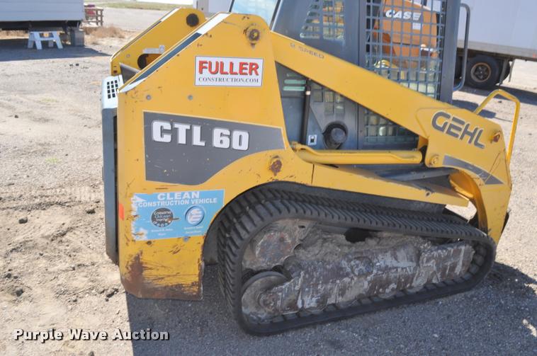 image for item G7488 2005 Gehl CTL60 skid steer