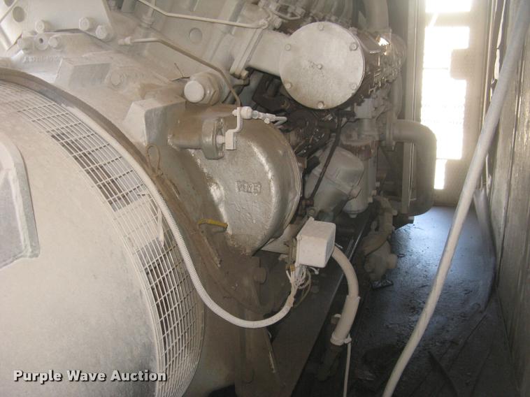 image for item J2760 Generator