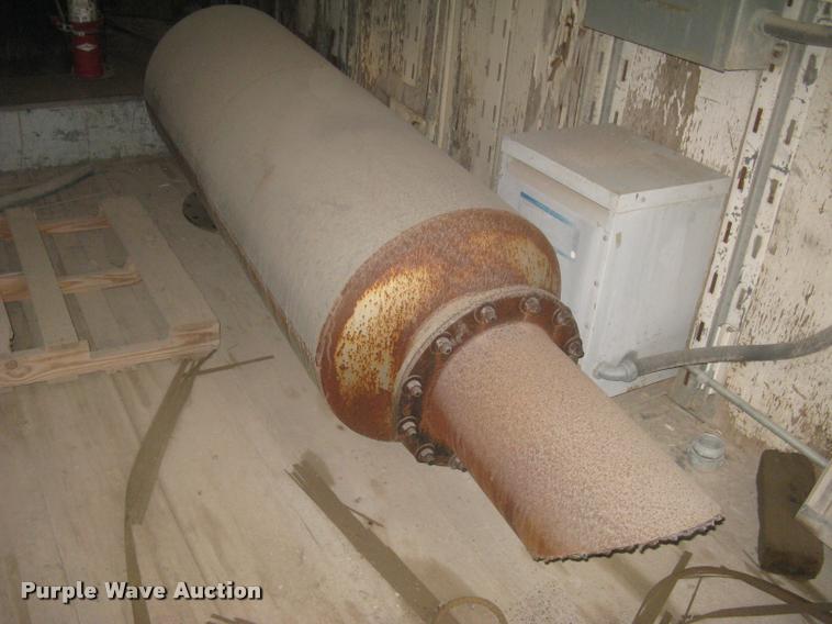 image for item J2760 Generator