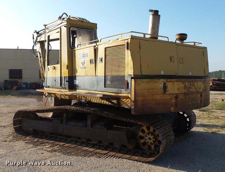 image for item K1132 1984 Caterpillar 225 excavator