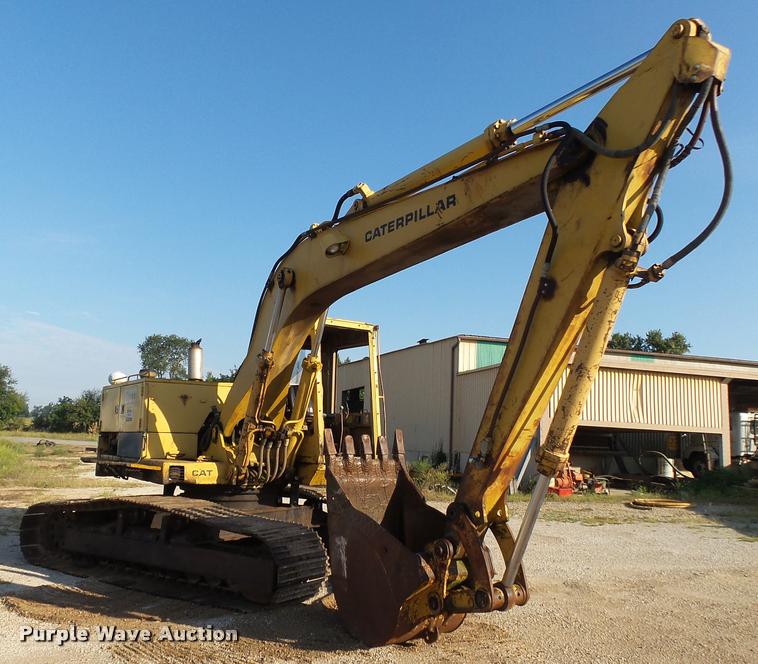 image for item K1132 1984 Caterpillar 225 excavator