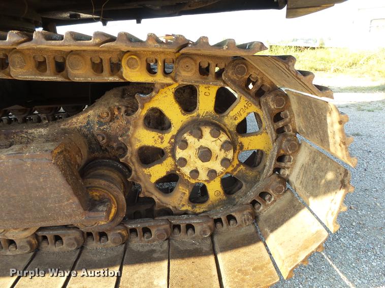 image for item K1132 1984 Caterpillar 225 excavator