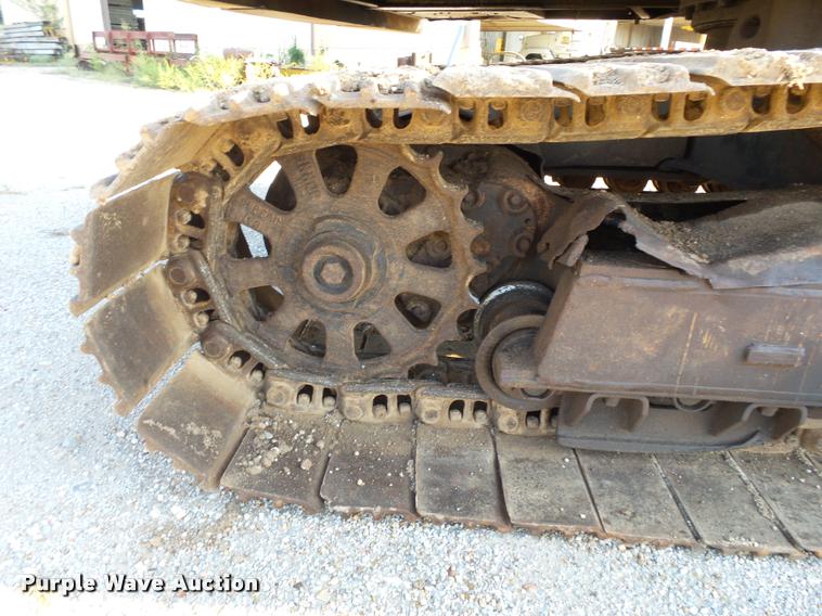 image for item K1132 1984 Caterpillar 225 excavator