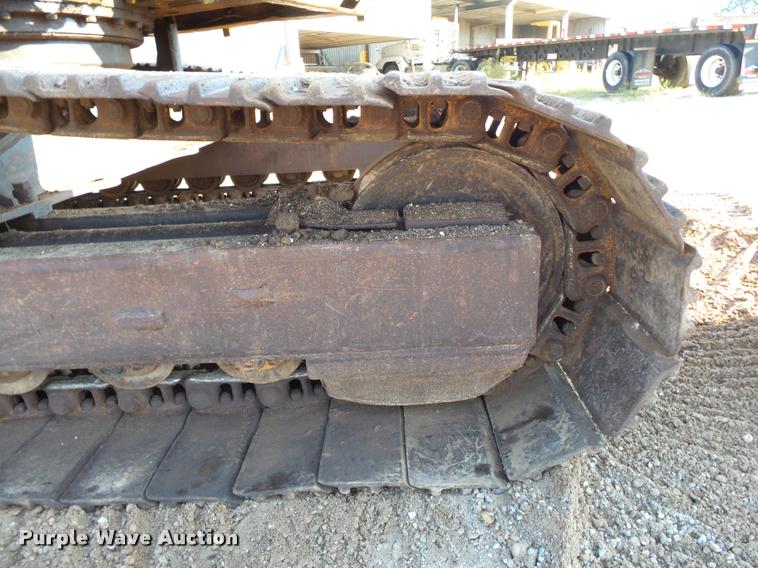 image for item K1132 1984 Caterpillar 225 excavator