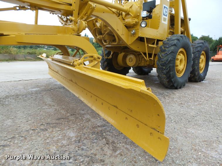 image for item K1485 Caterpillar 12E rigid frame motor grader