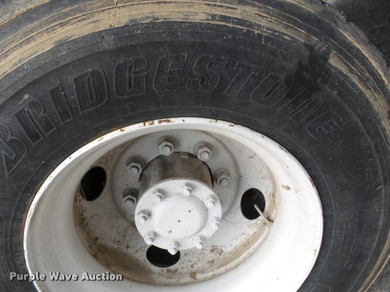 image for item K3472 1989 Peterbilt 379 dump truck