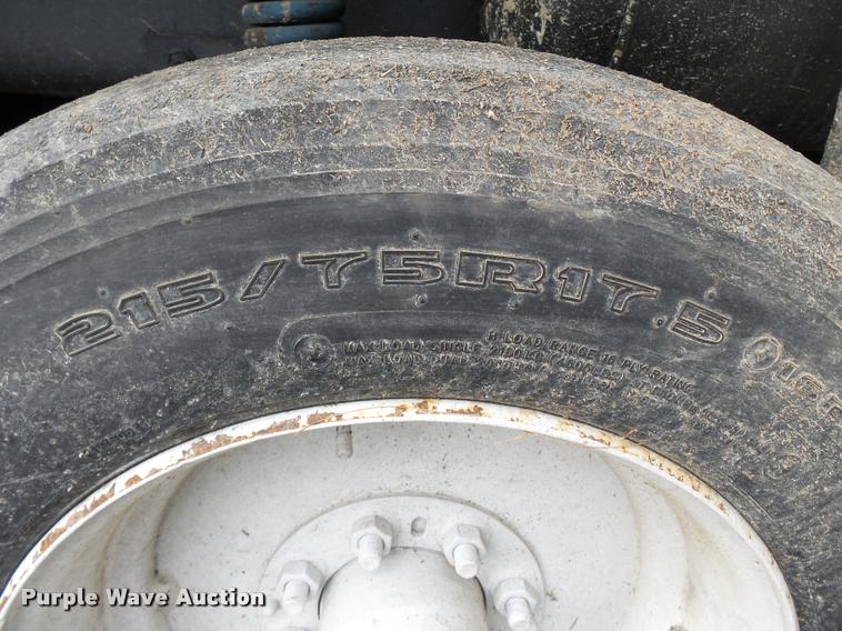 image for item K3472 1989 Peterbilt 379 dump truck