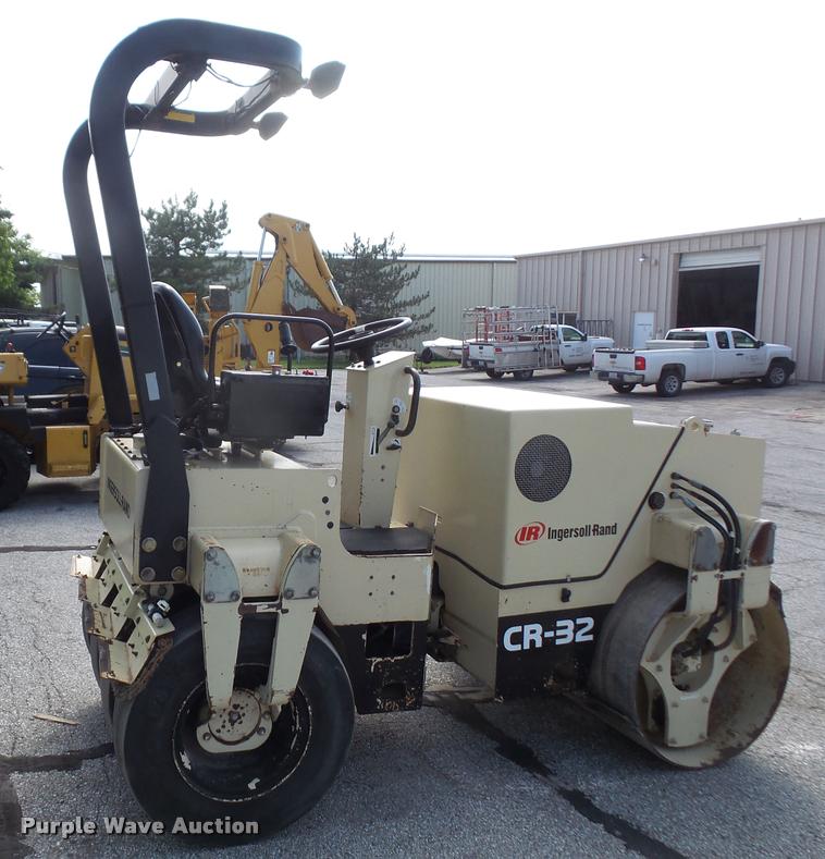 image for item K3504 2000 Ingersoll Rand CR-32 combination roller