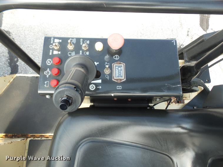 image for item K3504 2000 Ingersoll Rand CR-32 combination roller