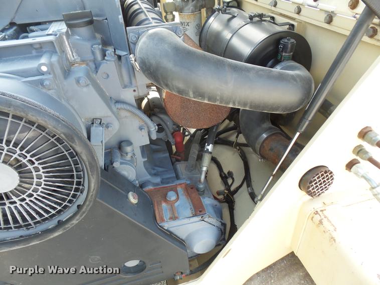 image for item K3504 2000 Ingersoll Rand CR-32 combination roller