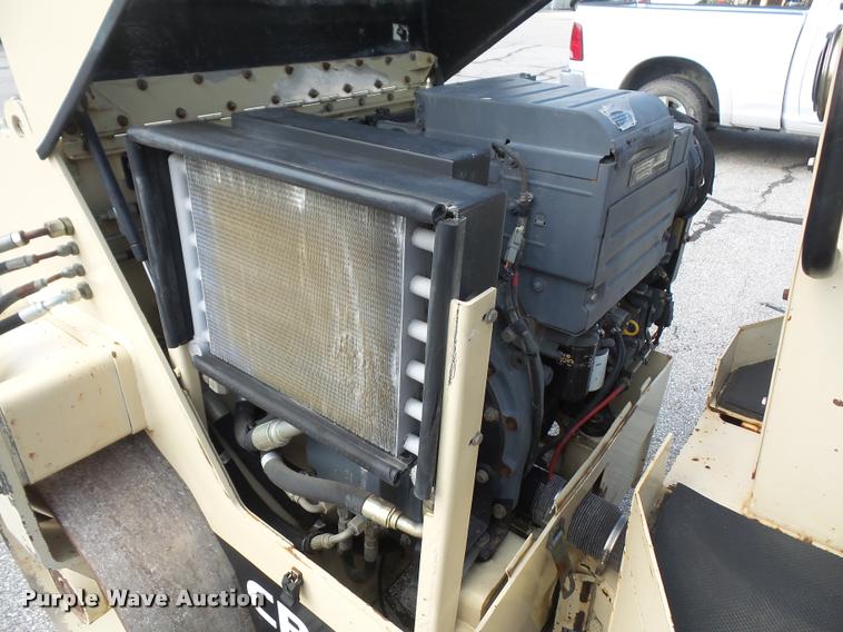 image for item K3504 2000 Ingersoll Rand CR-32 combination roller