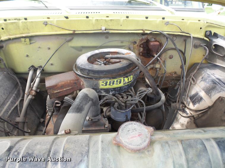 image for item K3516 1978 Ford F700 tank truck