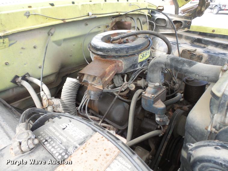 image for item K3516 1978 Ford F700 tank truck