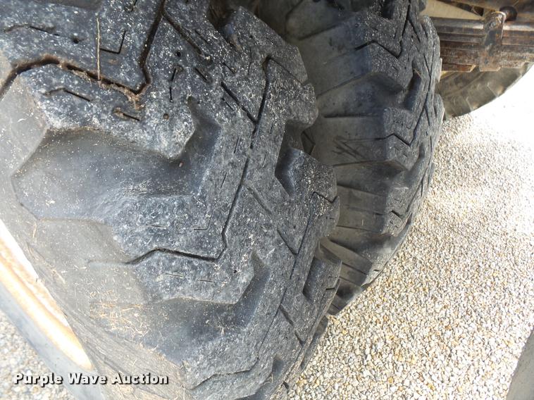 image for item K3516 1978 Ford F700 tank truck