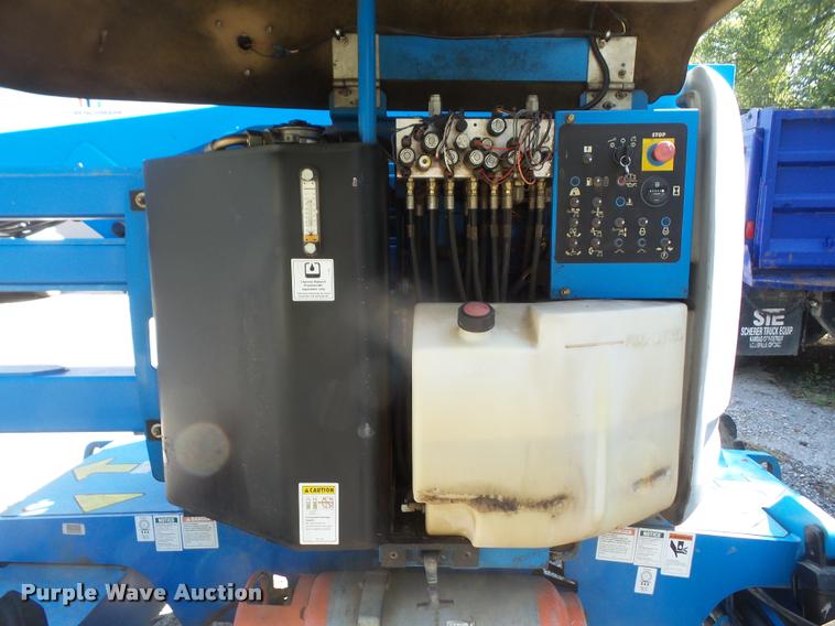 image for item K3695 2005 Genie Z45/25J boom lift