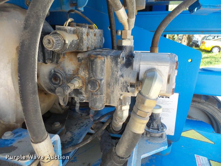 image for item K3695 2005 Genie Z45/25J boom lift