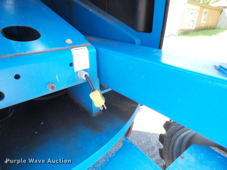 image for item K3695 2005 Genie Z45/25J boom lift