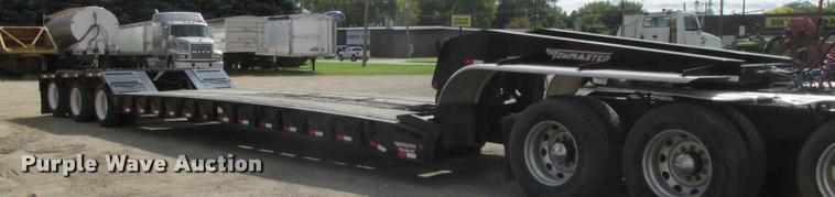 image for item K4207 2014 Towmaster T-110DTG lowboy equipment trailer