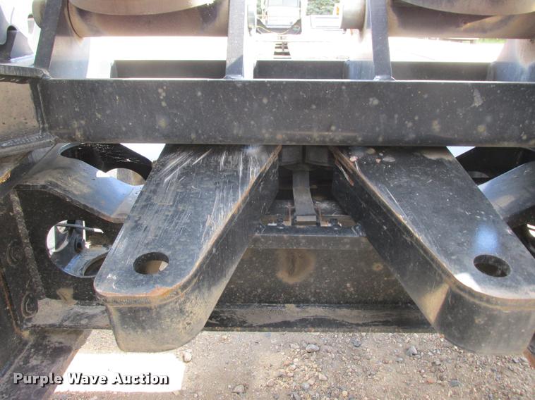 image for item K4207 2014 Towmaster T-110DTG lowboy equipment trailer