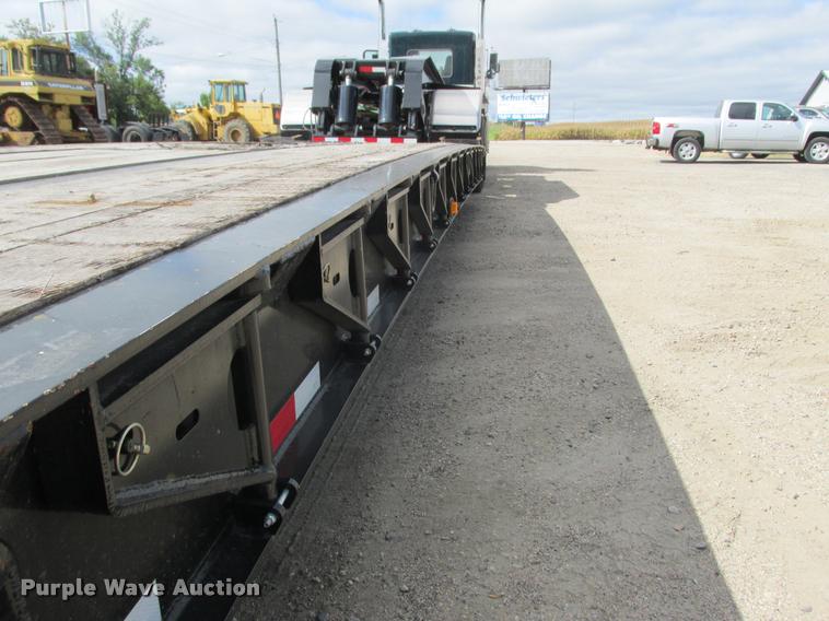 image for item K4207 2014 Towmaster T-110DTG lowboy equipment trailer