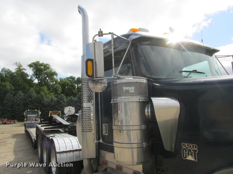 image for item K4208 2000 Kenworth W900L semi truck