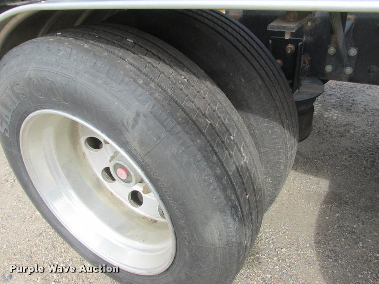 image for item K4208 2000 Kenworth W900L semi truck