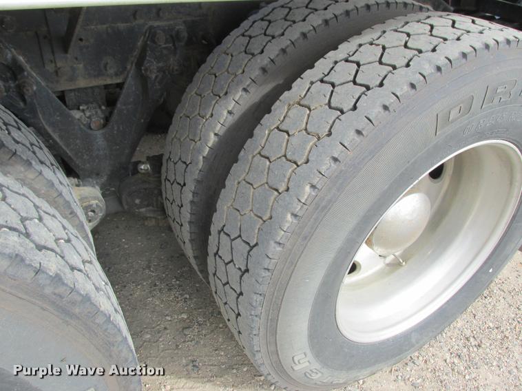 image for item K4208 2000 Kenworth W900L semi truck