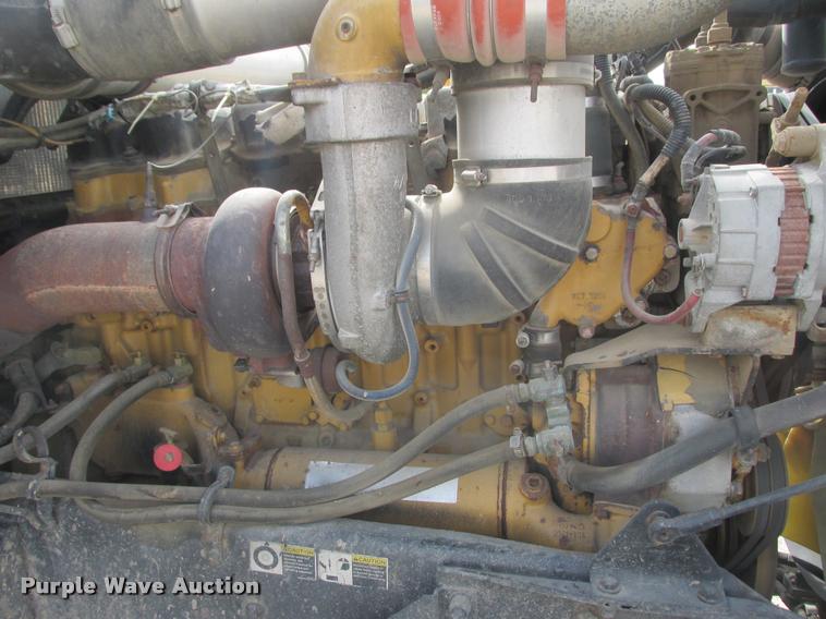 image for item K4208 2000 Kenworth W900L semi truck