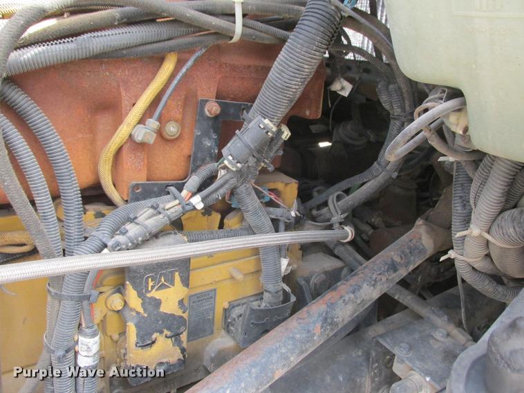 image for item K4208 2000 Kenworth W900L semi truck