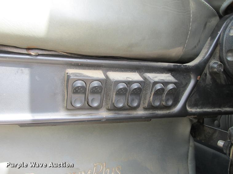 image for item K4208 2000 Kenworth W900L semi truck