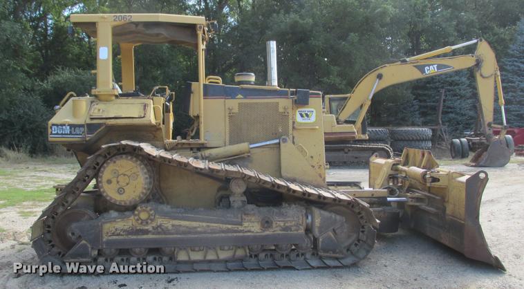 image for item K4209 1997 Caterpillar D6M LGP dozer
