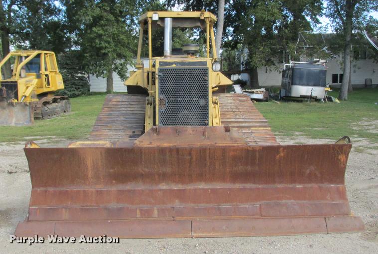 image for item K4209 1997 Caterpillar D6M LGP dozer