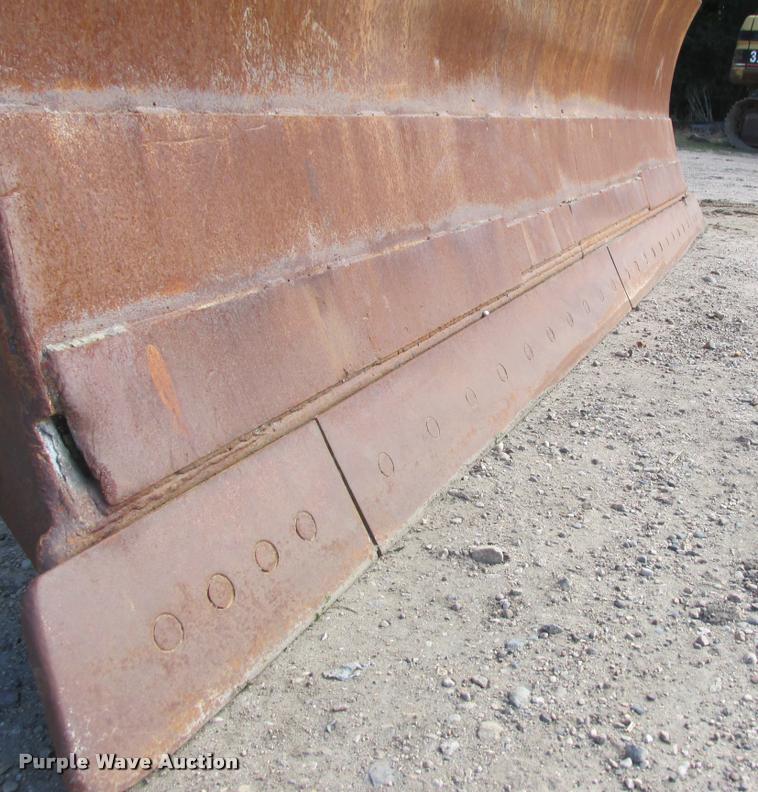 image for item K4209 1997 Caterpillar D6M LGP dozer