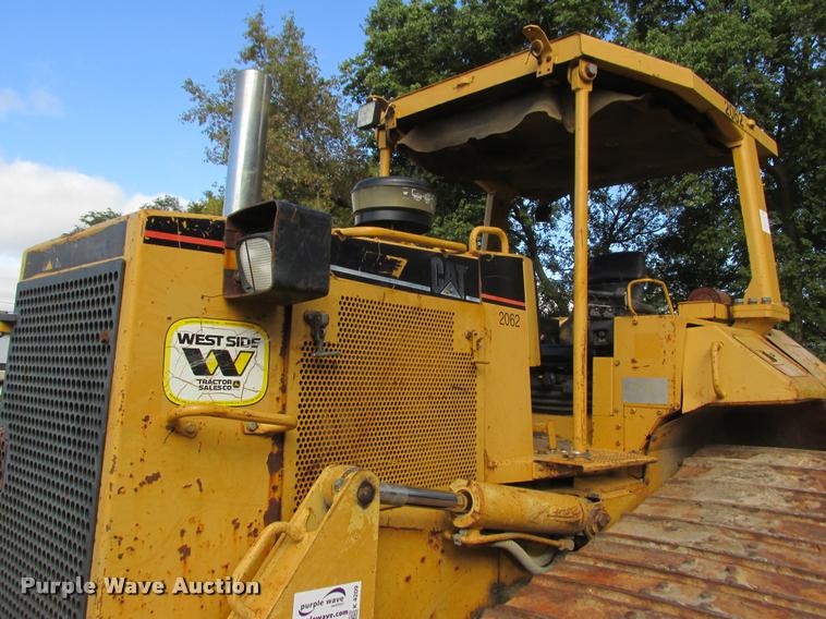 image for item K4209 1997 Caterpillar D6M LGP dozer
