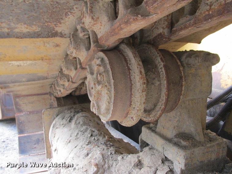 image for item K4209 1997 Caterpillar D6M LGP dozer