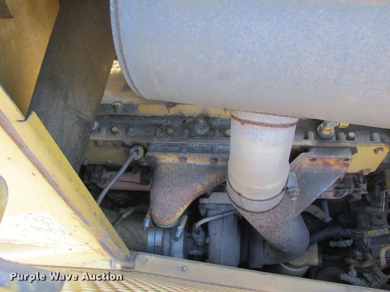 image for item K4209 1997 Caterpillar D6M LGP dozer
