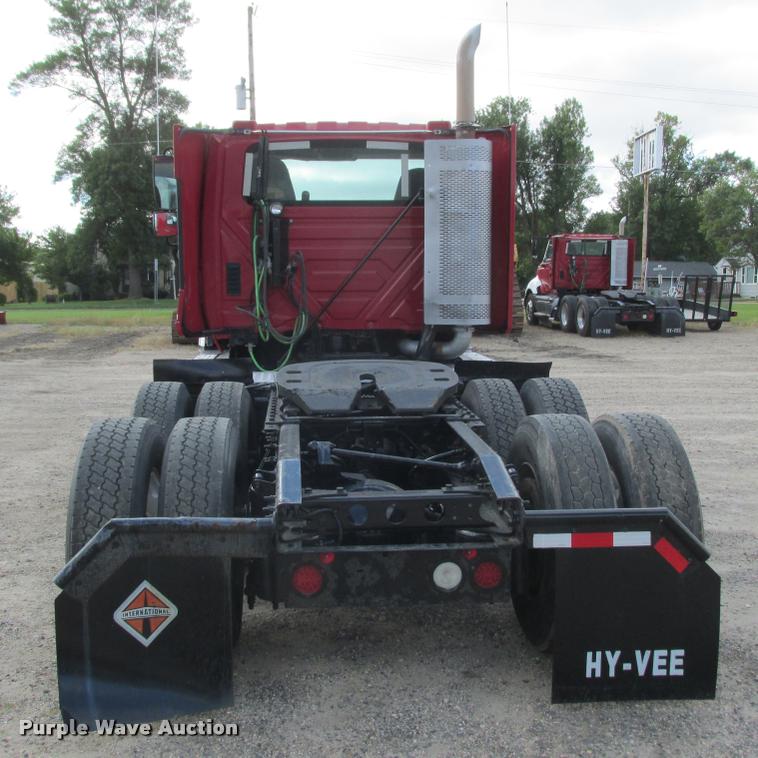 image for item K4210 2009 International ProStar semi truck