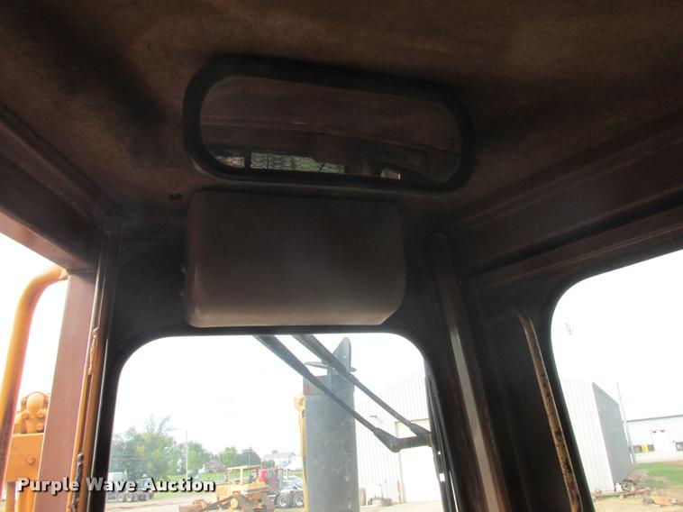 image for item K4212 1988 Caterpillar D8N dozer