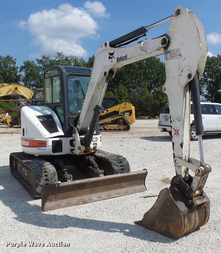 image for item K5689 2004 Bobcat 435 compact excavator