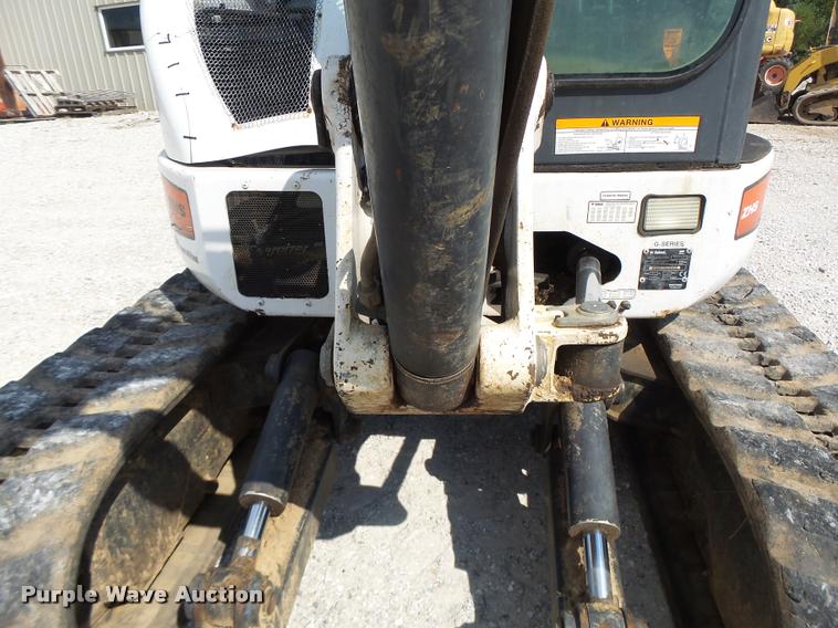 image for item K5689 2004 Bobcat 435 compact excavator