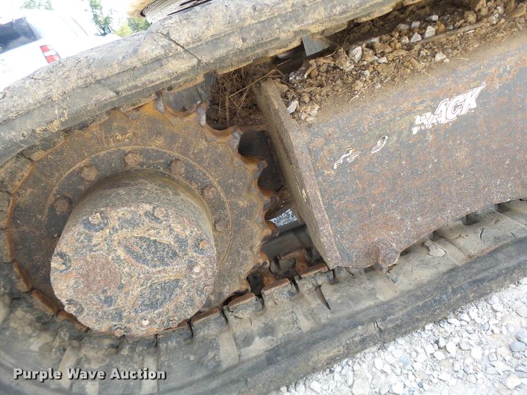 image for item K5689 2004 Bobcat 435 compact excavator