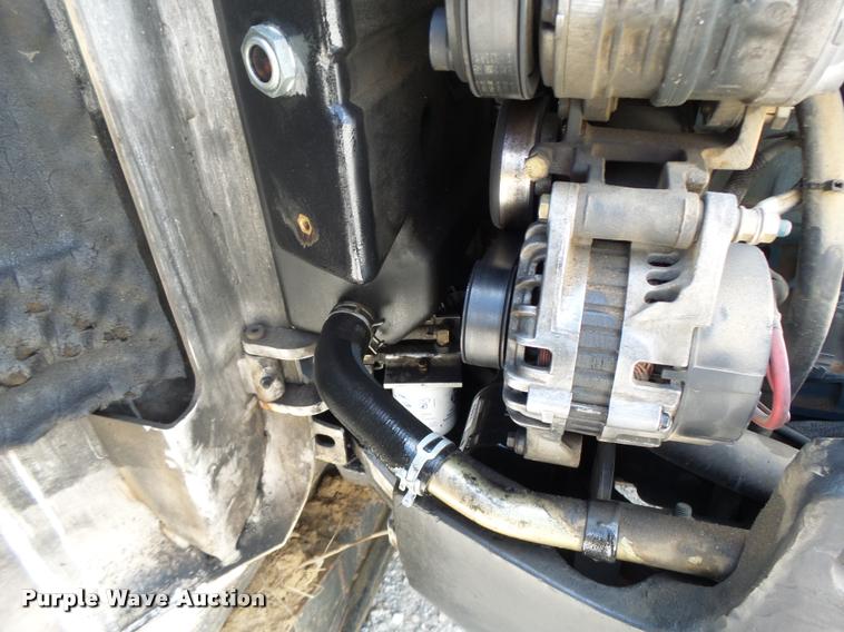 image for item K5689 2004 Bobcat 435 compact excavator