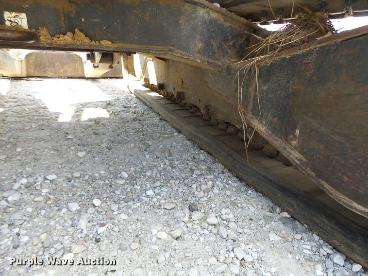 image for item K5689 2004 Bobcat 435 compact excavator