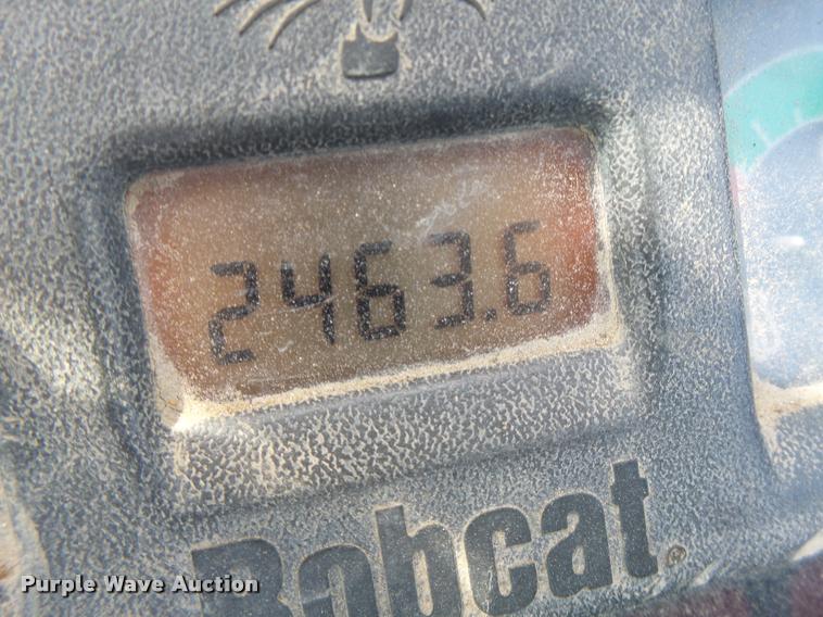 image for item K5689 2004 Bobcat 435 compact excavator