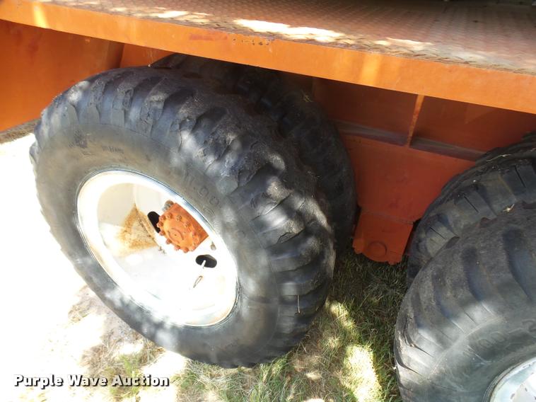 image for item L1601 Little Giant truck crane