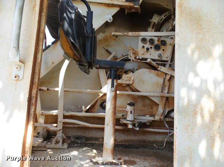 image for item L1601 Little Giant truck crane